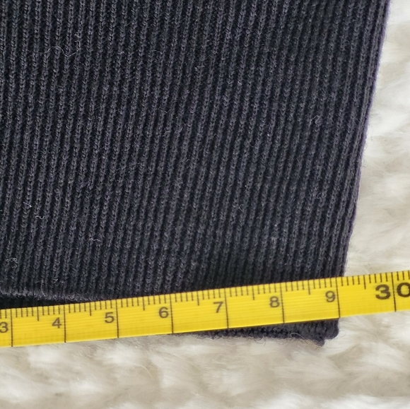 80's Vintage Knit with a zig zag shape in silver with a gold edge-St Michael- - Picture 6 of 8